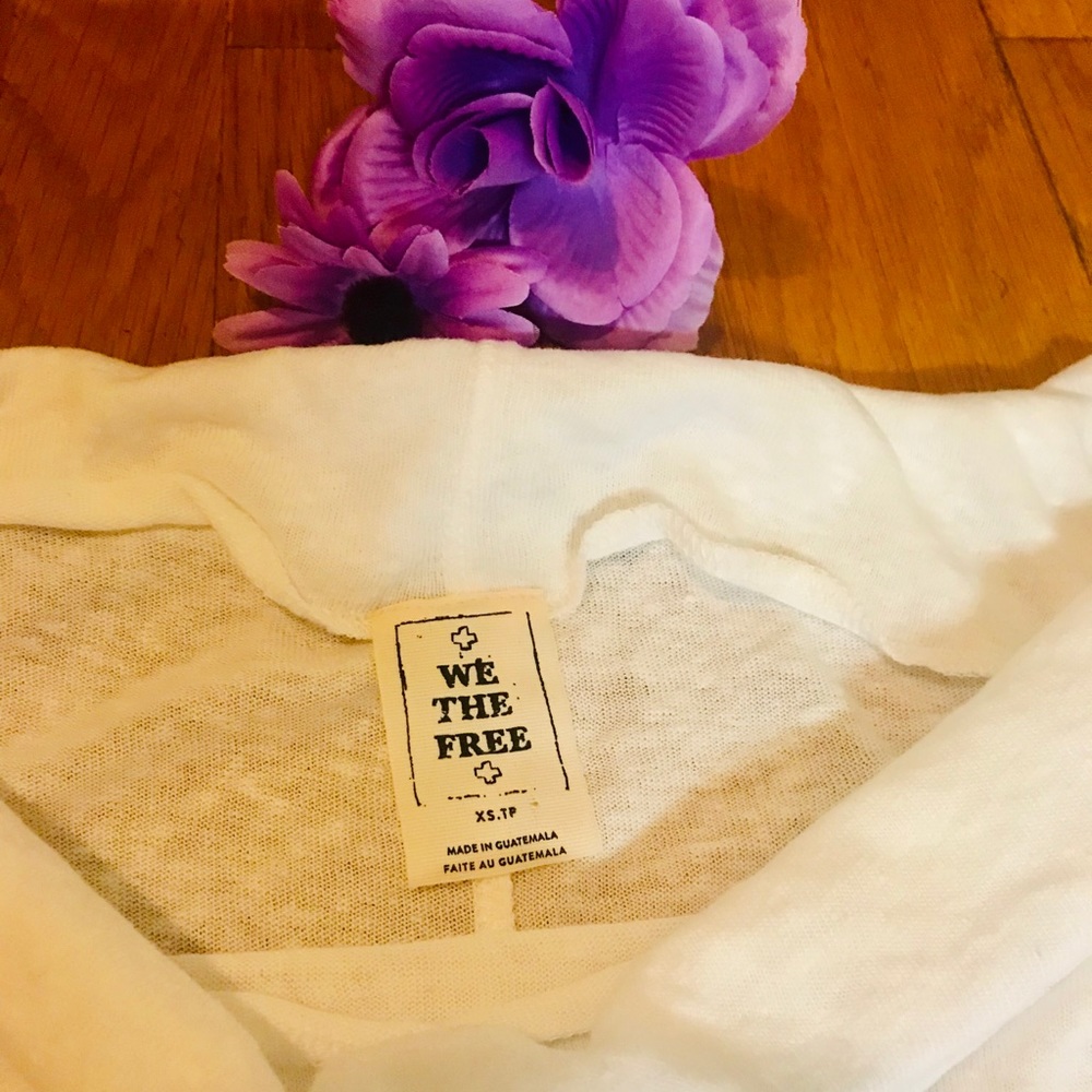 NWOT 🌸Free People Spring Sweater - Picture 2 of 7